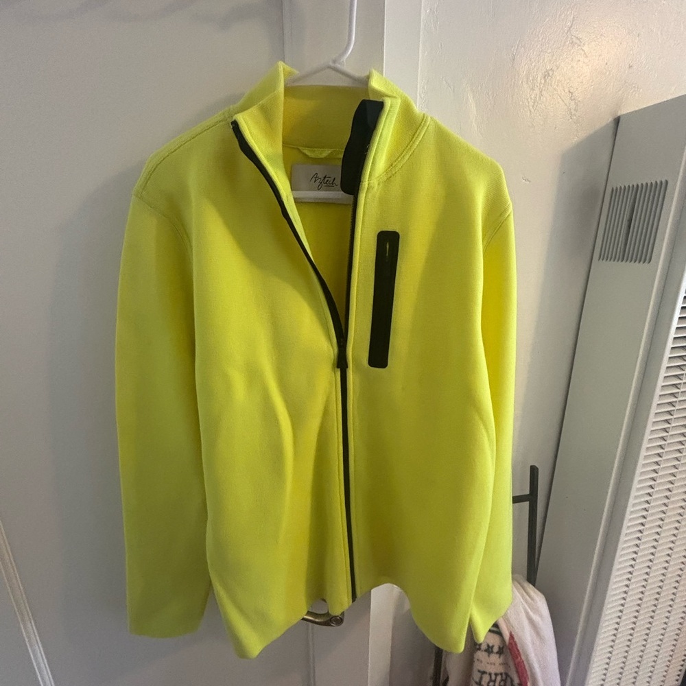 Bright Yellow Aztech Mountain Zip-Up Jacket size M